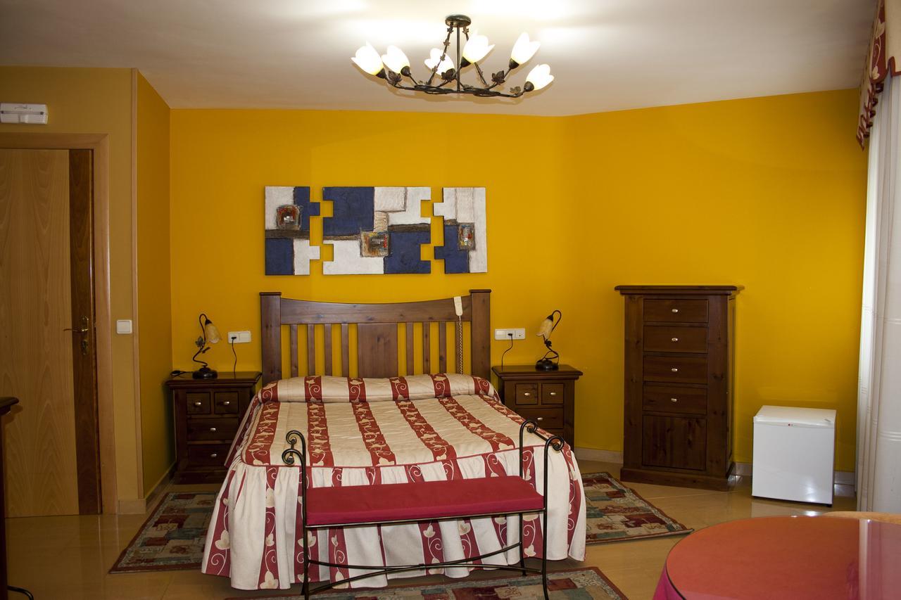 Hostal Arpa Ávila Luaran gambar