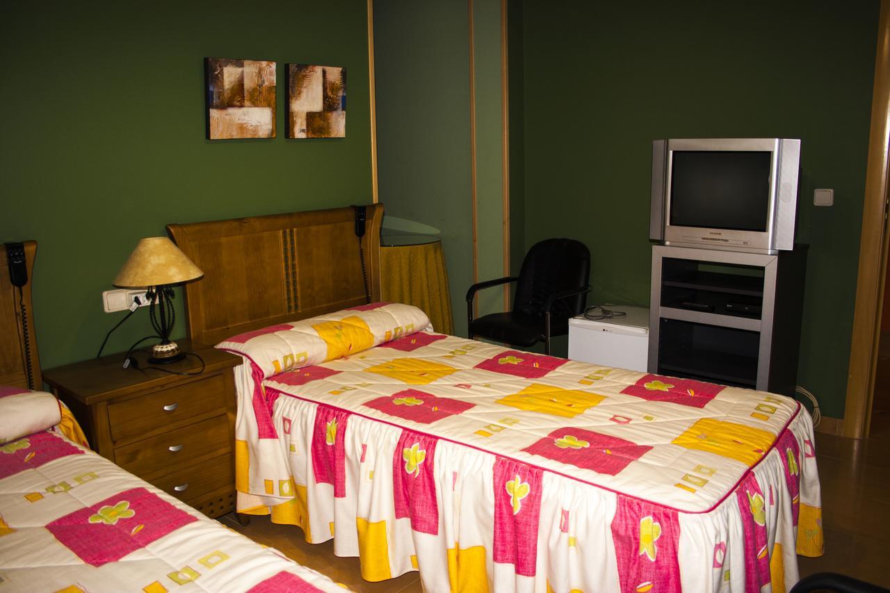 Hostal Arpa Ávila Luaran gambar